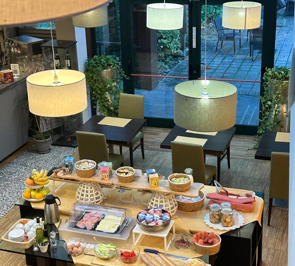 Cascina Scova Resort Pavia 4*,