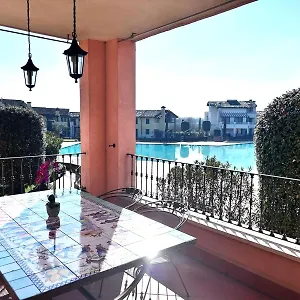 https://appartamento-serena-peschiera-del-garda.hotelinveneto.com